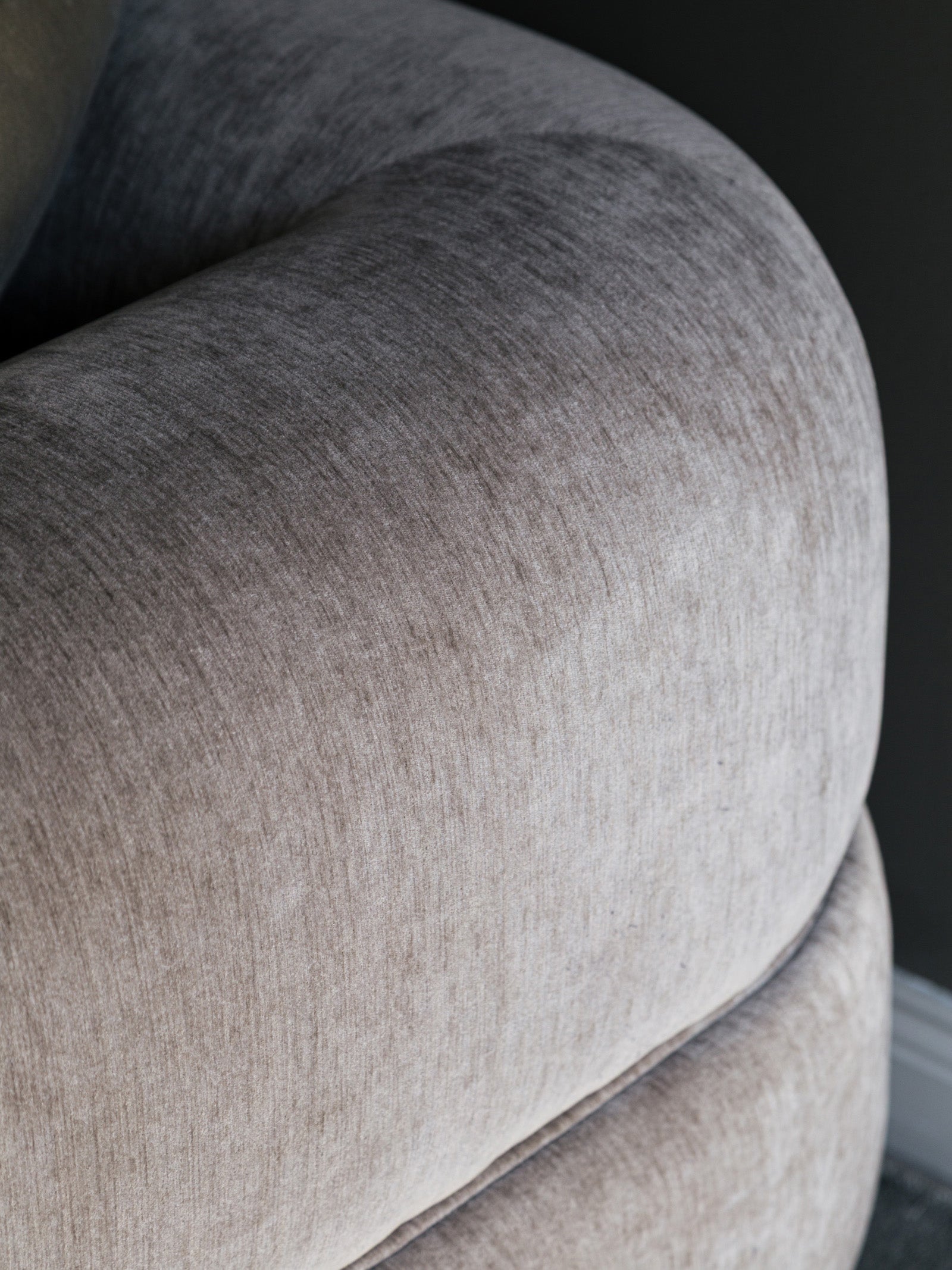 LISBON SOFA 1